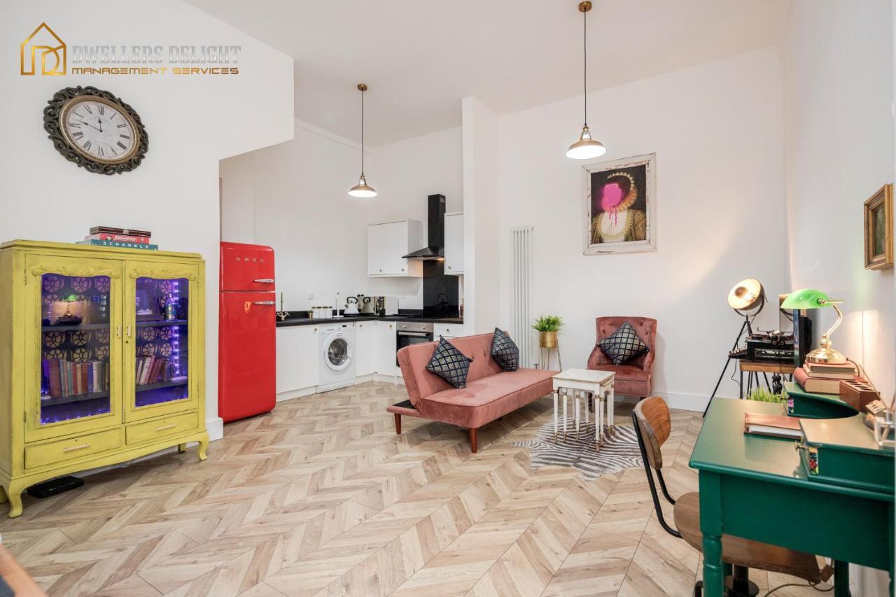Appartamento Entire 2 Bed Flat Plaistow,canning Town Prime Location In *